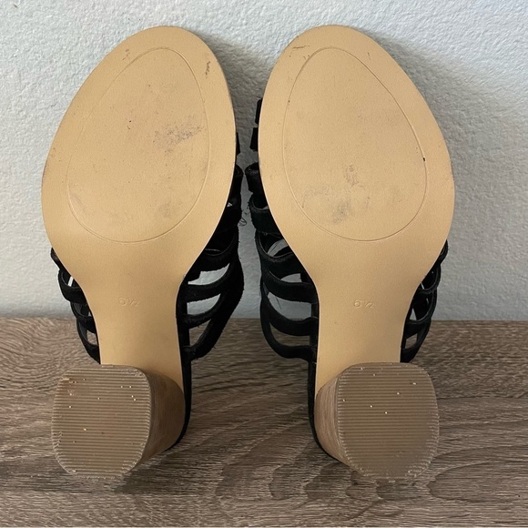 NEW Crevo Hazelle Black Suede Block Heel Sandal, Size 6.5 - Picture 6 of 7